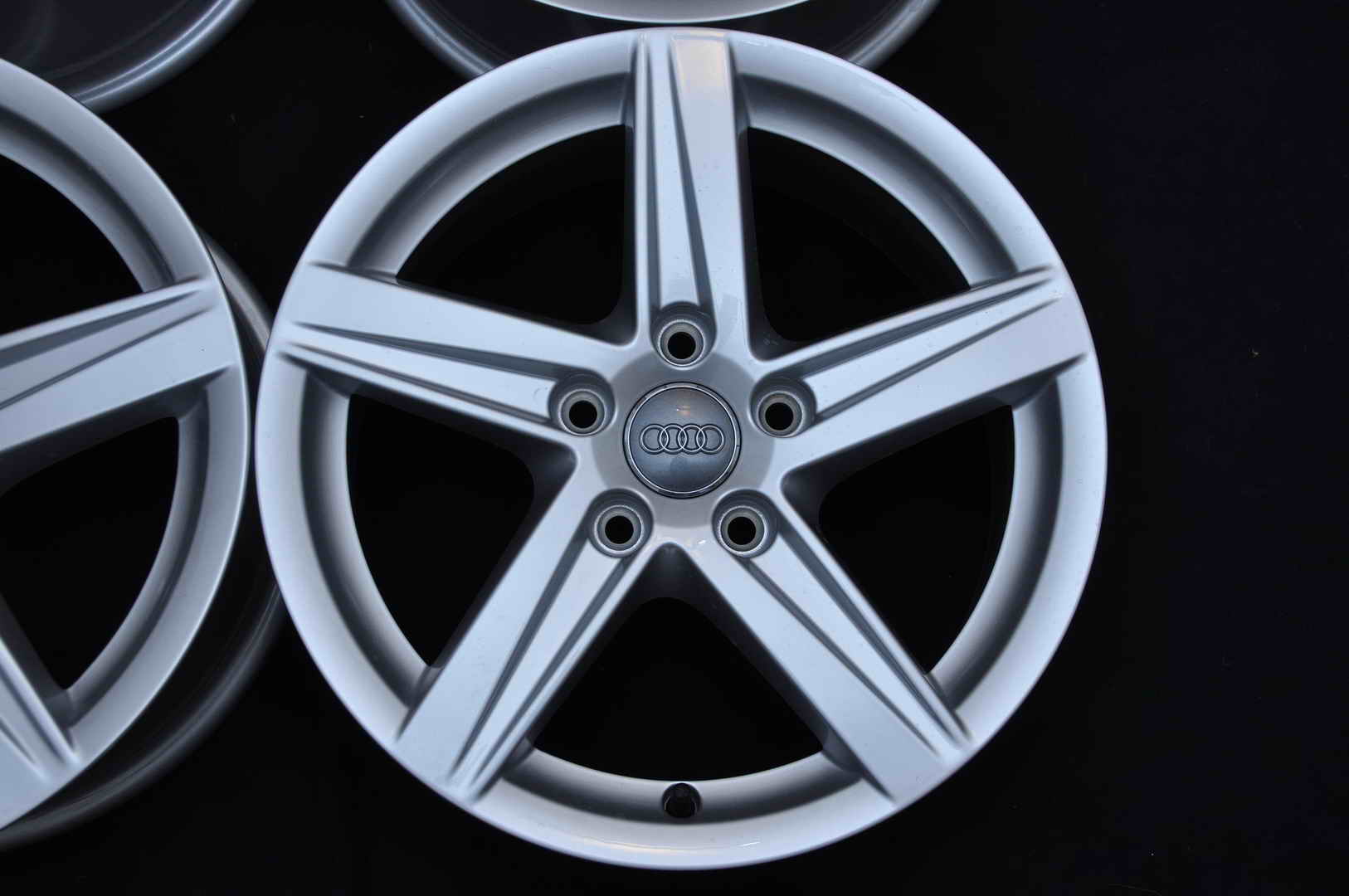 Your Audi A3 Sportback Will Thank You For These *Original* Jantes! - h08neap