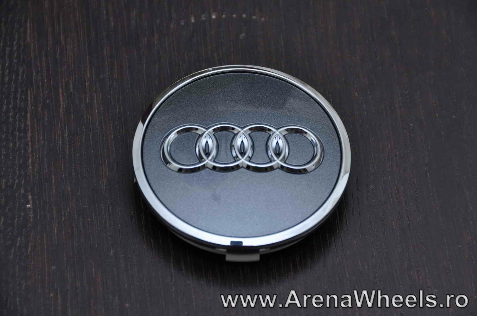 seven go shopping Props Set 4 Capace Noi Originale Jante Audi A1 A3 A4 A5 A6 A7 A8 Q2 Q3 Q5 Q7 Q8  TT R8 Allroad 15 16 17 18 19 20 21 22 inch 8W0601170 : Arenawheels.ro